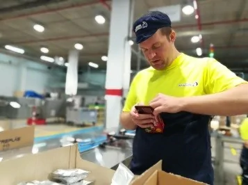 FUNDOWN user working 