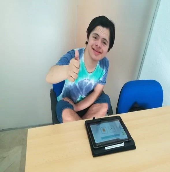 FUNDOWN user using NeuronUP