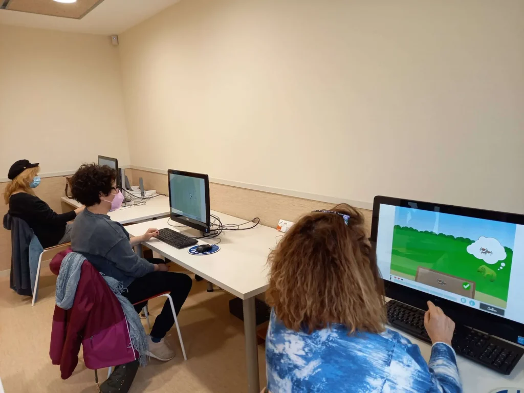 People using NeuronUP2GO: remote neurorehabilitation tool