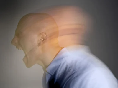 Treatment of schizophrenia: how to work on social cognition I