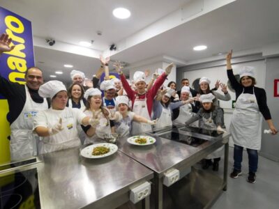 Down Syndrome as told by Down Las Palmas. People from the Down Syndrome Association of Las Palmas cooking.