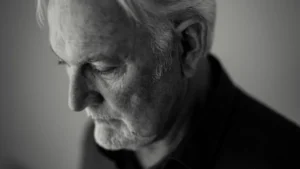 Mild Cognitive Impairment or Dementia: Clinical Differences, Diagnosis, and Cognitive Stimulation Therapy