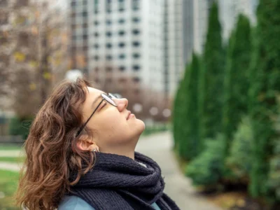 Breathing as a modulator of visual perception and brain activity