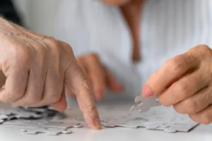 Cognitive reserve and neuroplasticity in aging. How cognitive reserve and neuroplasticity influence brain aging.